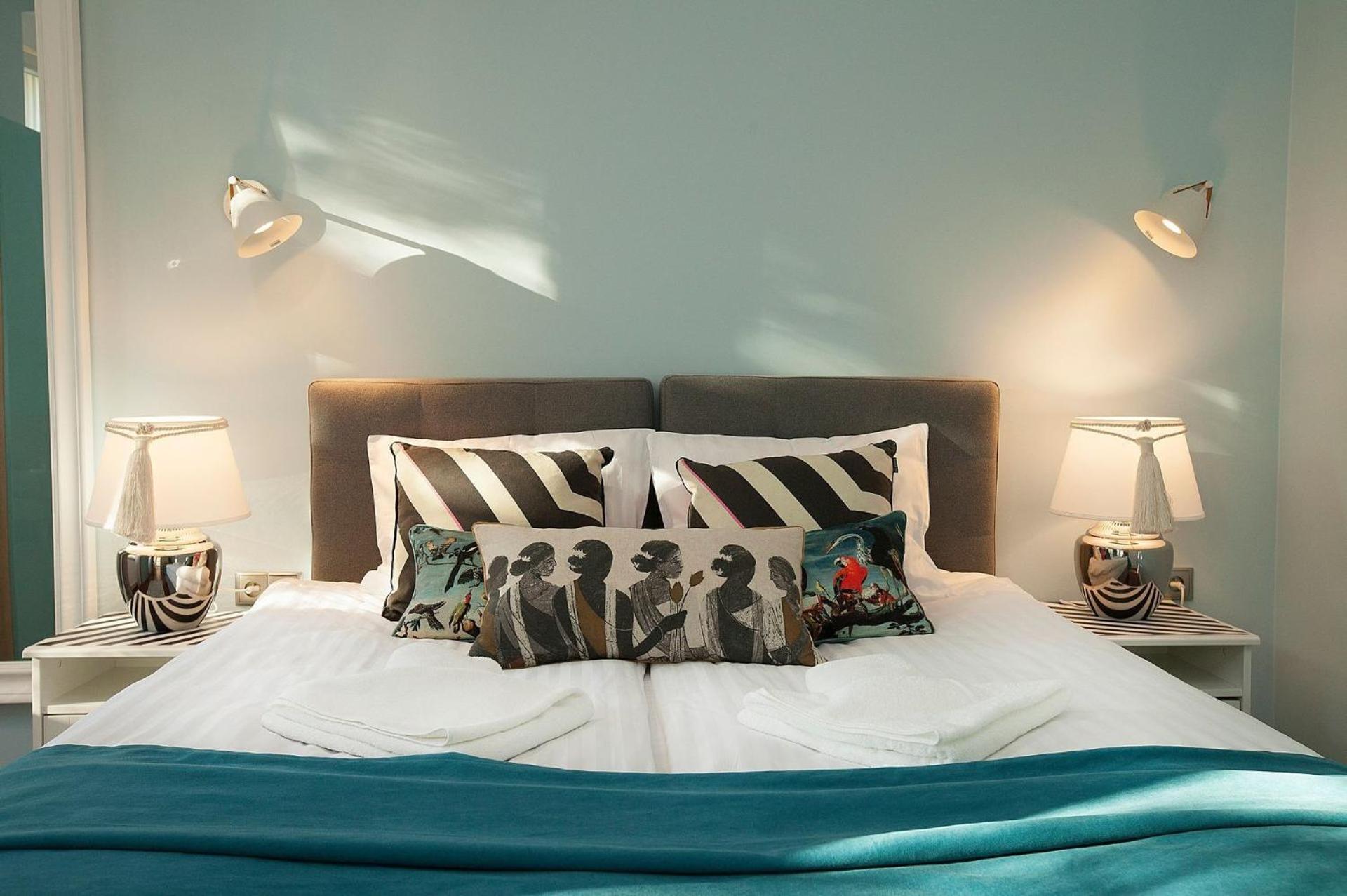 Apartment Comfort Art By Grand *